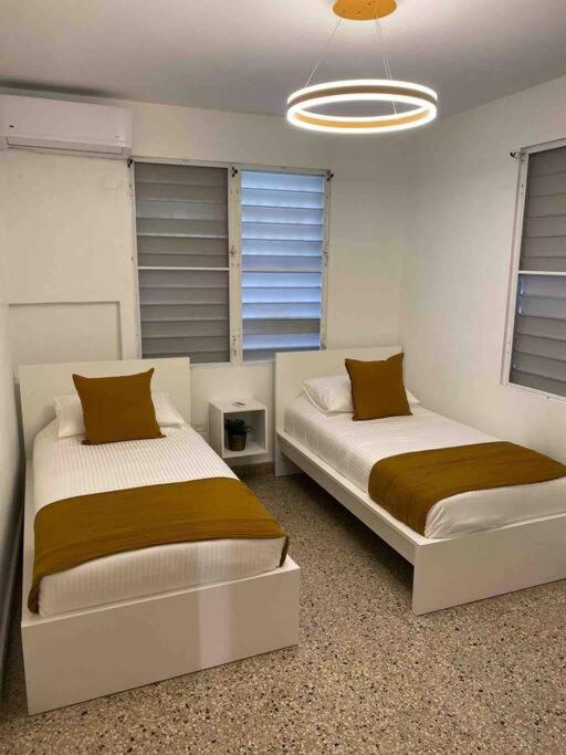 סן חואן 3 Bd By Airport El Yunque Walk To The Beach מראה חיצוני תמונה